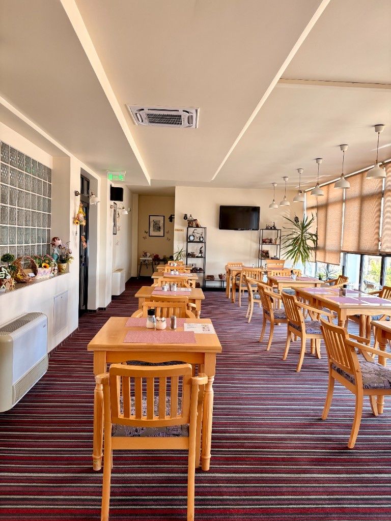 Sală de mic dejun RIX Rooms, Focșani
